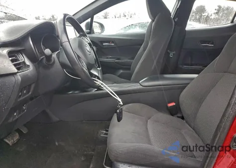 2018 Toyota C-Hr Xle z USA, uszkodzony, nr VIN NMTKHMBX7JR005065